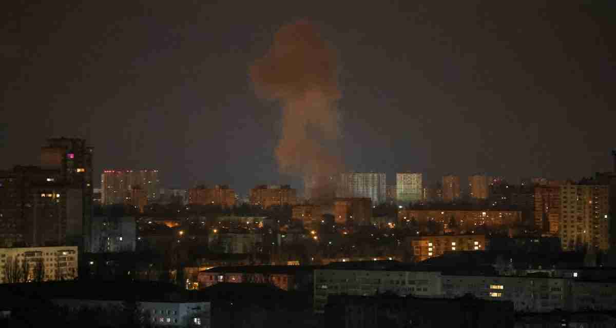 Russia-Ukraine war – live: Putin’s forces hit in south as Moscow launches largest drone attack on Kyiv