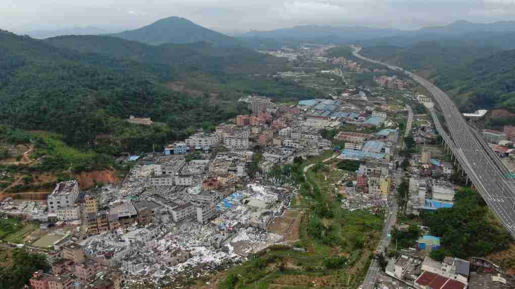 Devastation in Guangzhou: Tornado Claims Lives and Disrupts Industrial Sector