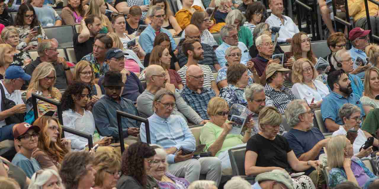 This Theater Company in Wisconsin Banks on the Glory of the Human Voice