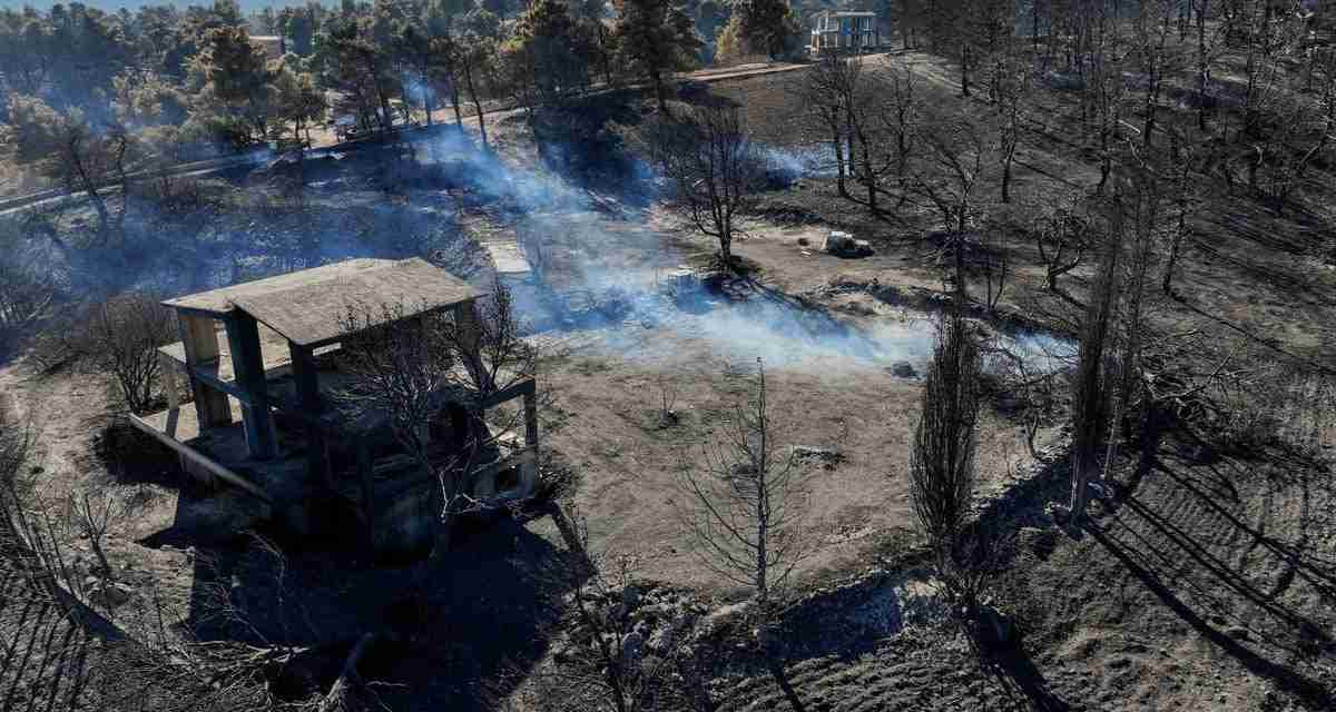 Greece wildfires – latest: Fire service gives update as Athens questions response to deadly blaze