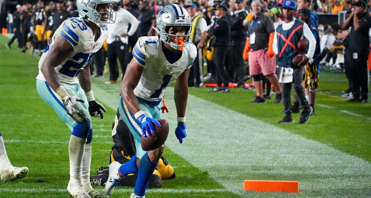 Dallas Cowboys leave it late to edge past Pittsburgh Steelers