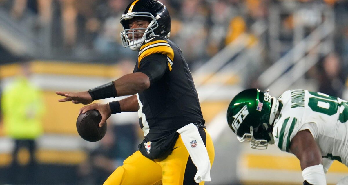 Russell Wilson shines on debut as Pittsburgh Steelers thrash New York Jets